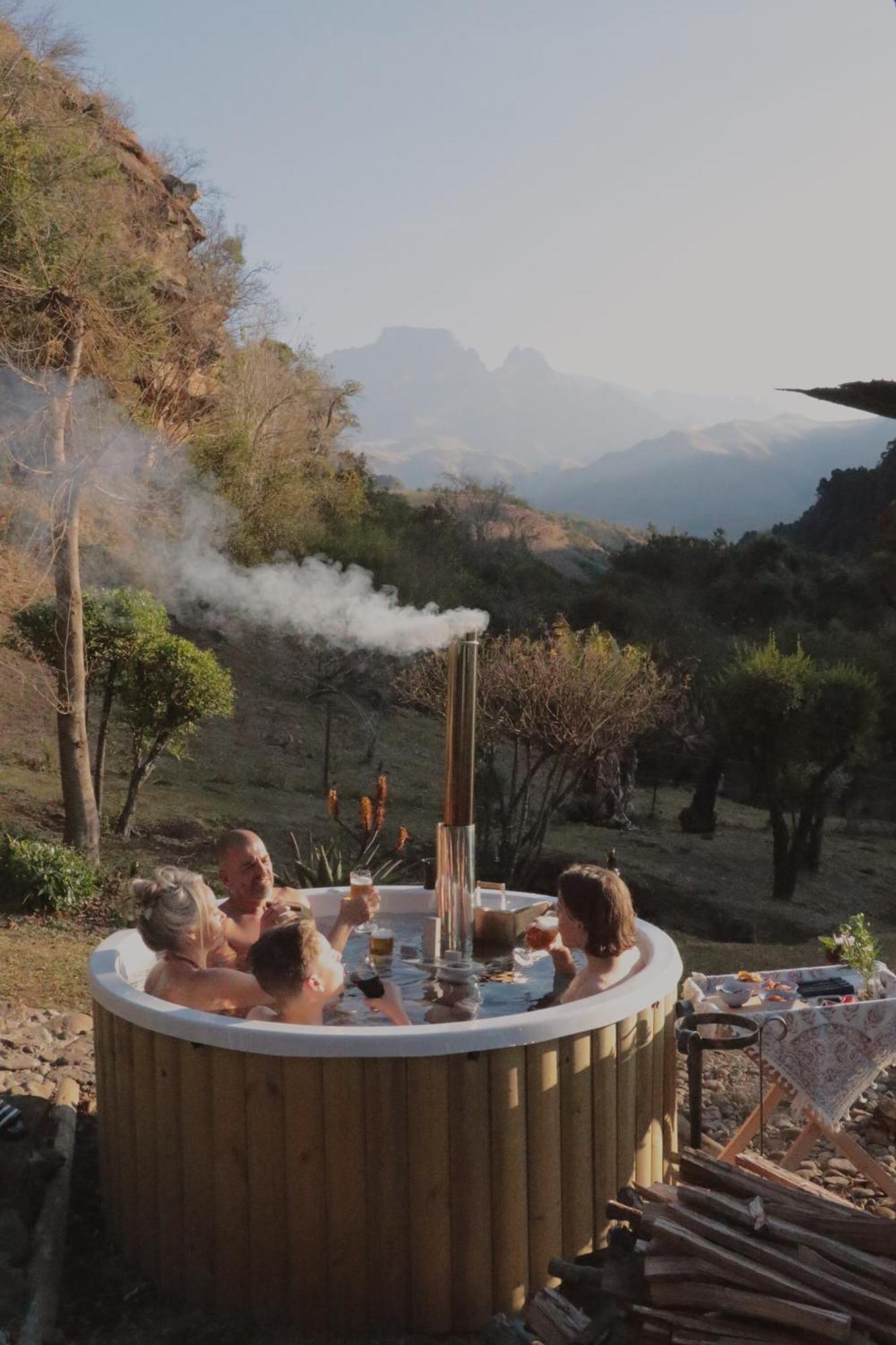 Kukummi Lodge - Formerly Mackaya Bella Country Lodge Champagne Valley المظهر الخارجي الصورة