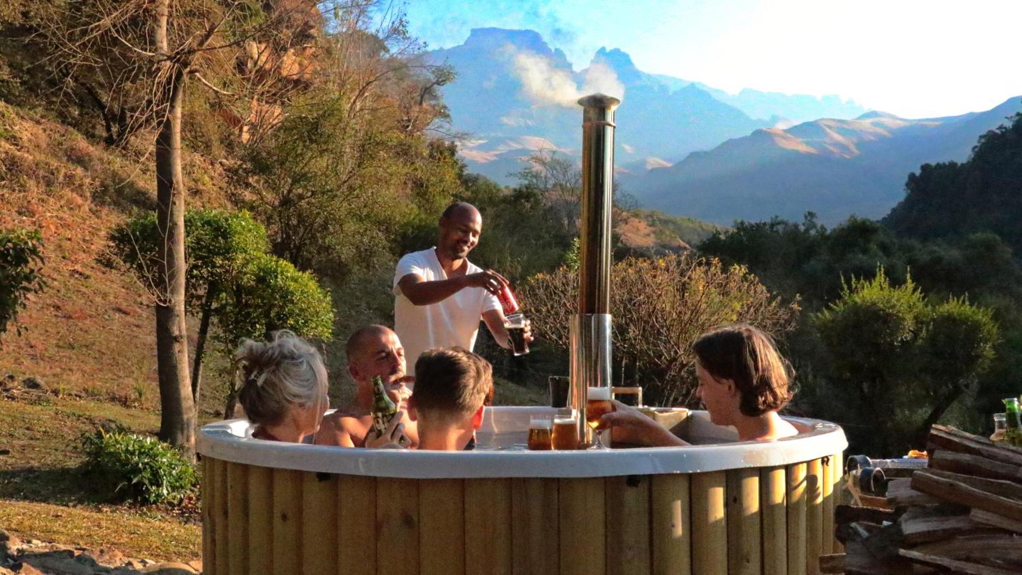 Kukummi Lodge - Formerly Mackaya Bella Country Lodge Champagne Valley المظهر الخارجي الصورة