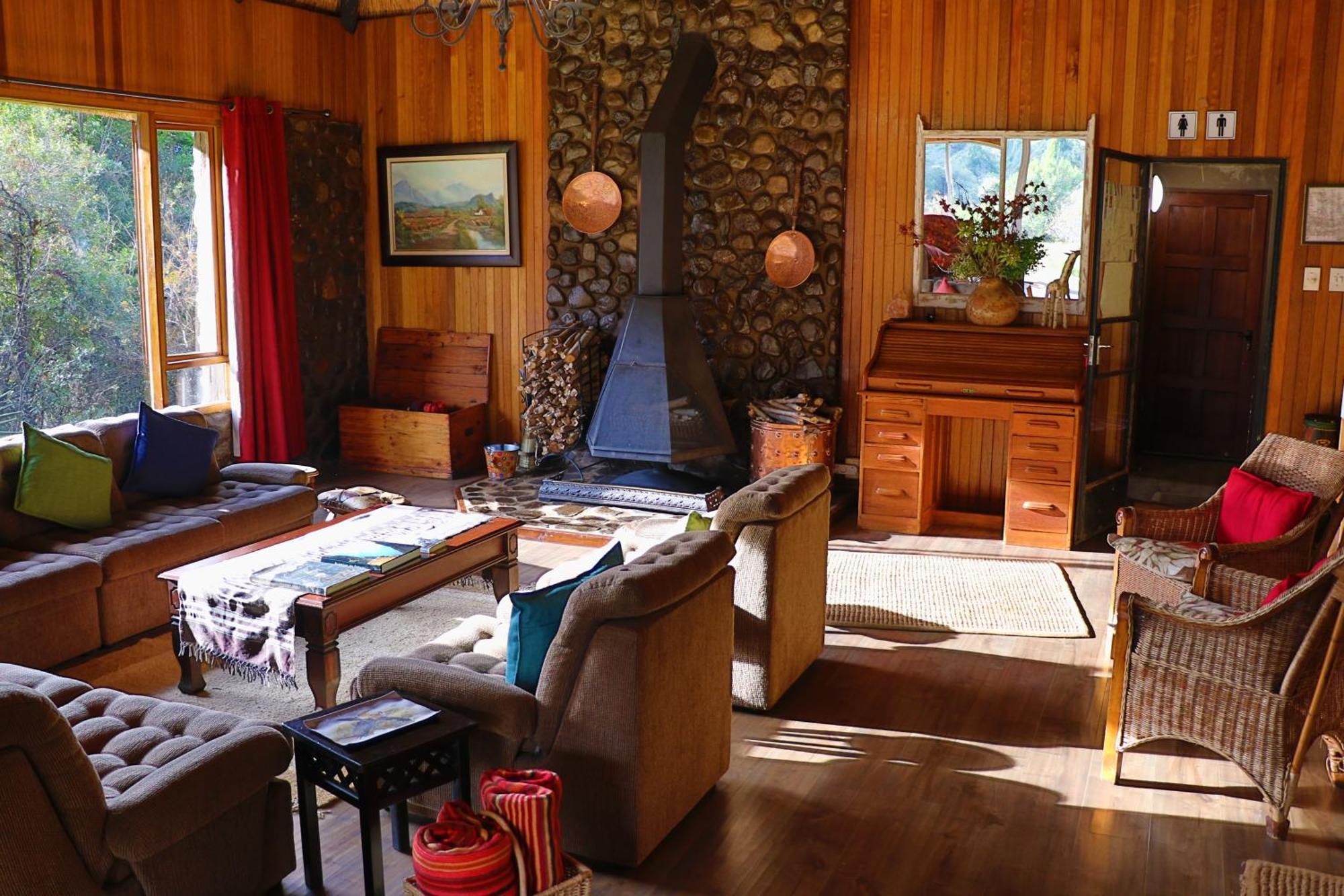 Kukummi Lodge - Formerly Mackaya Bella Country Lodge Champagne Valley المظهر الخارجي الصورة
